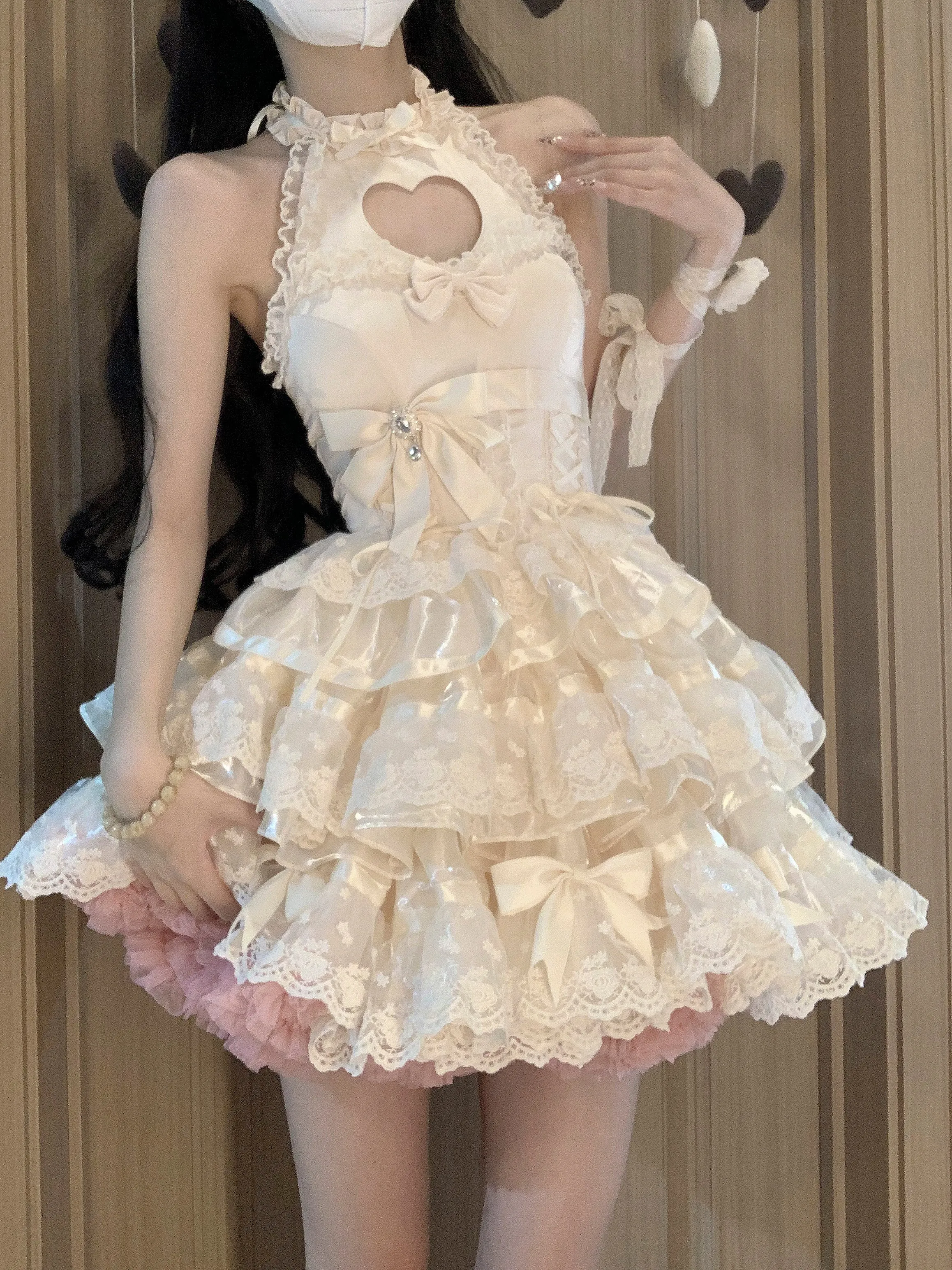 Heart-beating apricot heart hollow girl ballet style puffy skirt