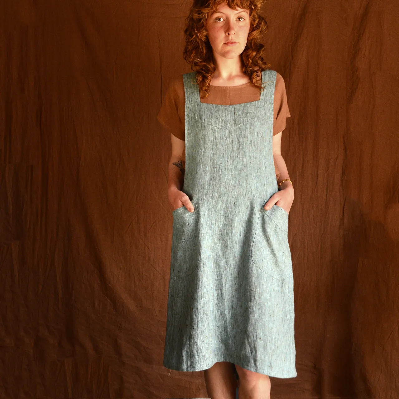 Mamiko Linen Apron Dress - Waves (M-L) *PRE-LOVED