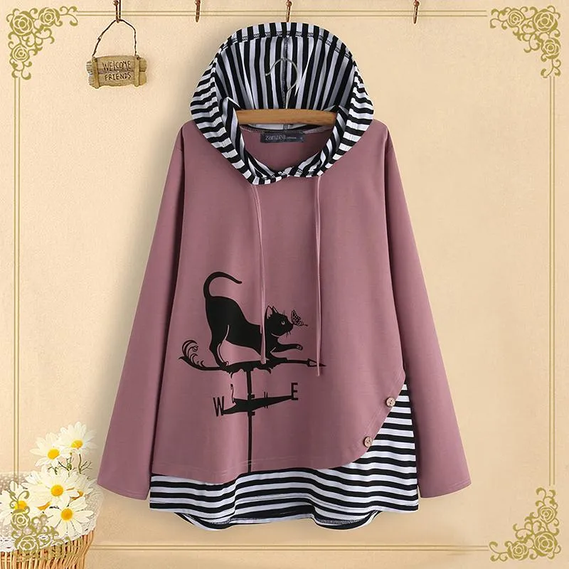 Striped Patchwork Cat Cartoon Print  Long Sleeve Hoodie